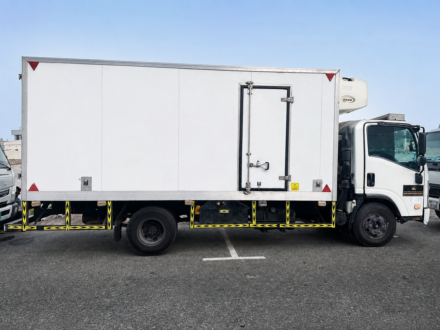 Refrigerated truck transport service
